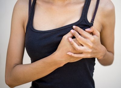 Causes communes de la douleur causée par les nodules du sein - VAB